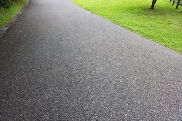 Cost of Tar And Chip Driveway Paving in Merced