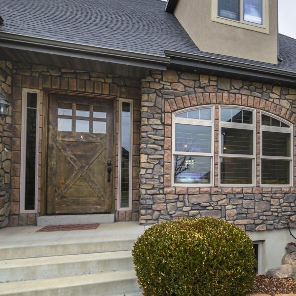 Cost of Entryway Paving in Merced